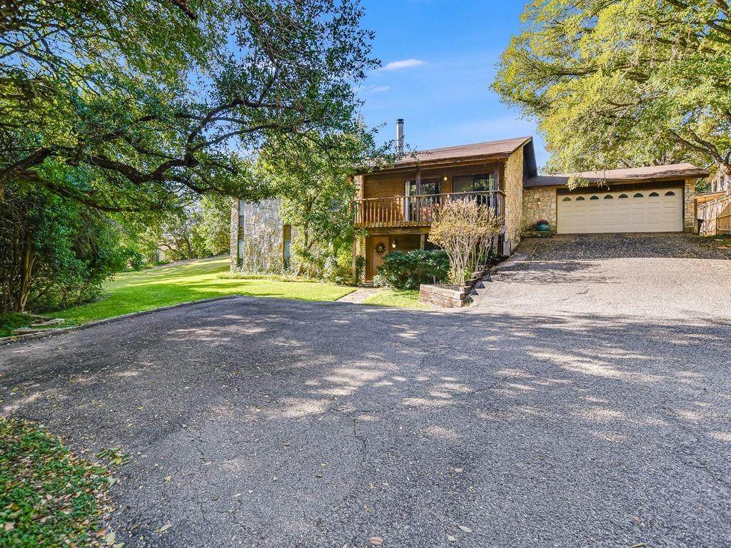 2406 Rollingwood Dr - Photo 1
