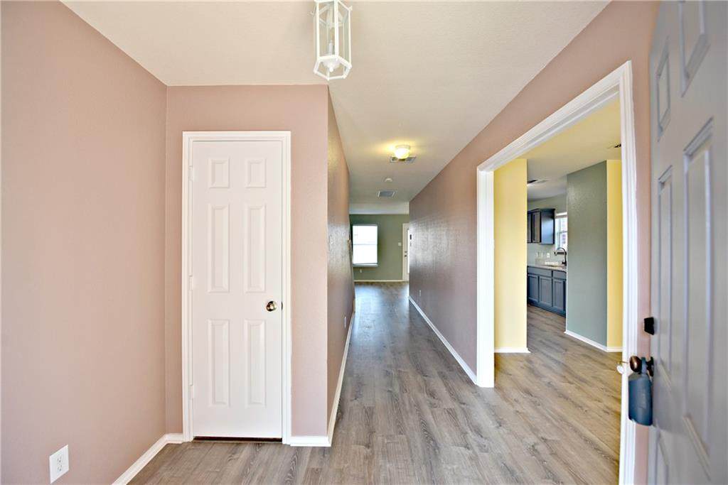 805 Rubles Ct - Photo 1