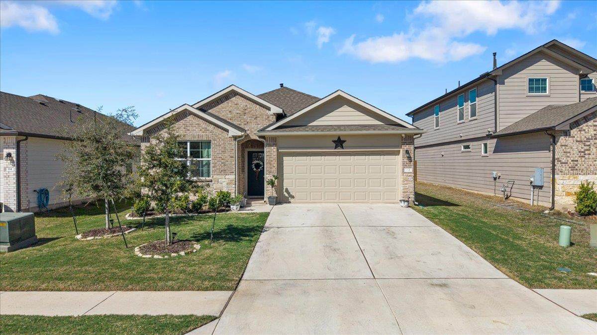 112 Rainmaker Cv - Photo 1