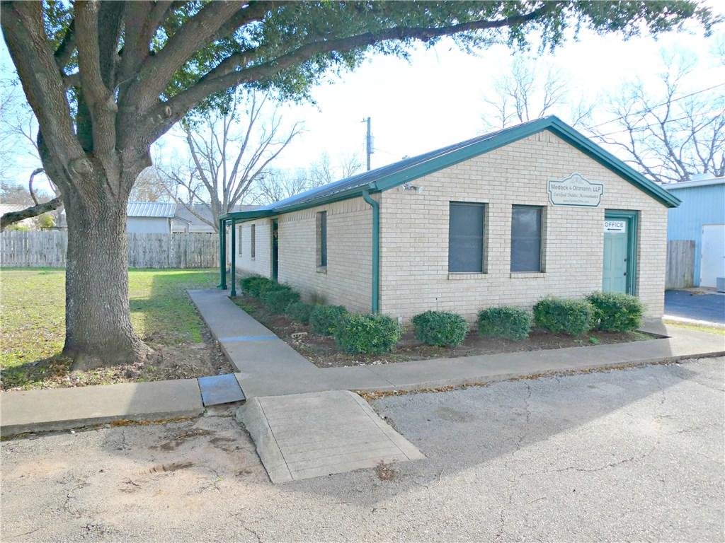 115 Loop 150 - Photo 1