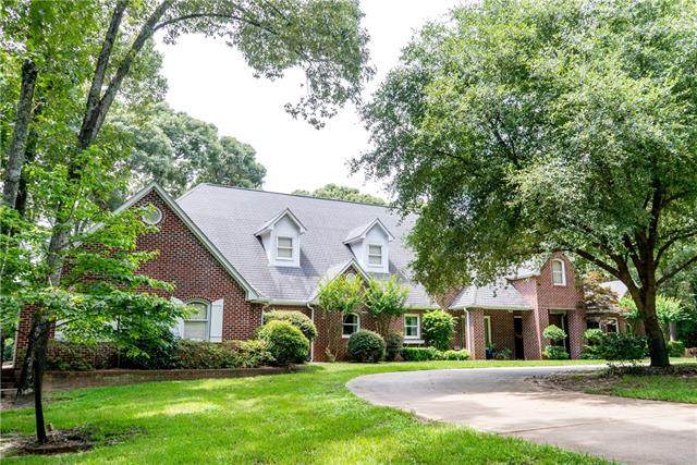 4360 Lake Estates Dr - Photo 1