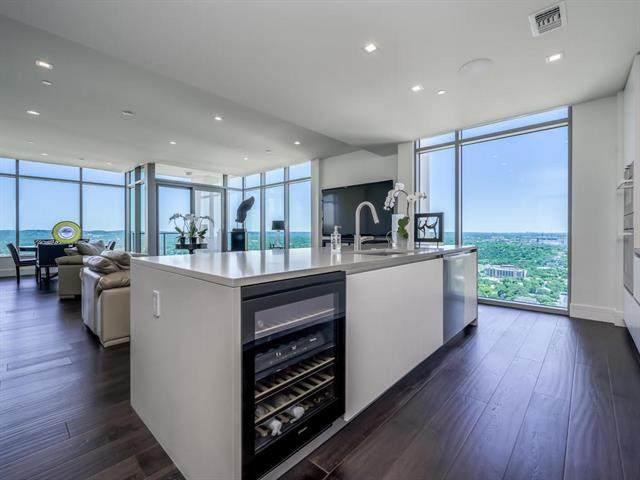 501 West Ave - Photo 1