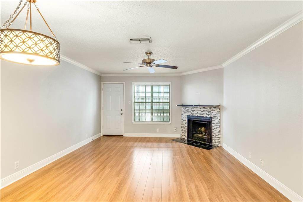 2215 Post Rd - Photo 1
