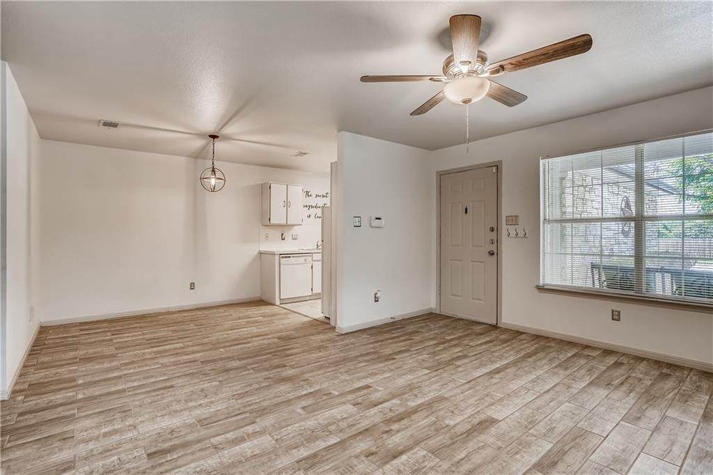 507 Texas Ave - Photo 1