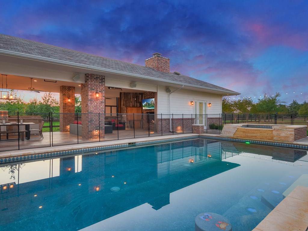 151 Vincas Shadow Ct - Photo 1