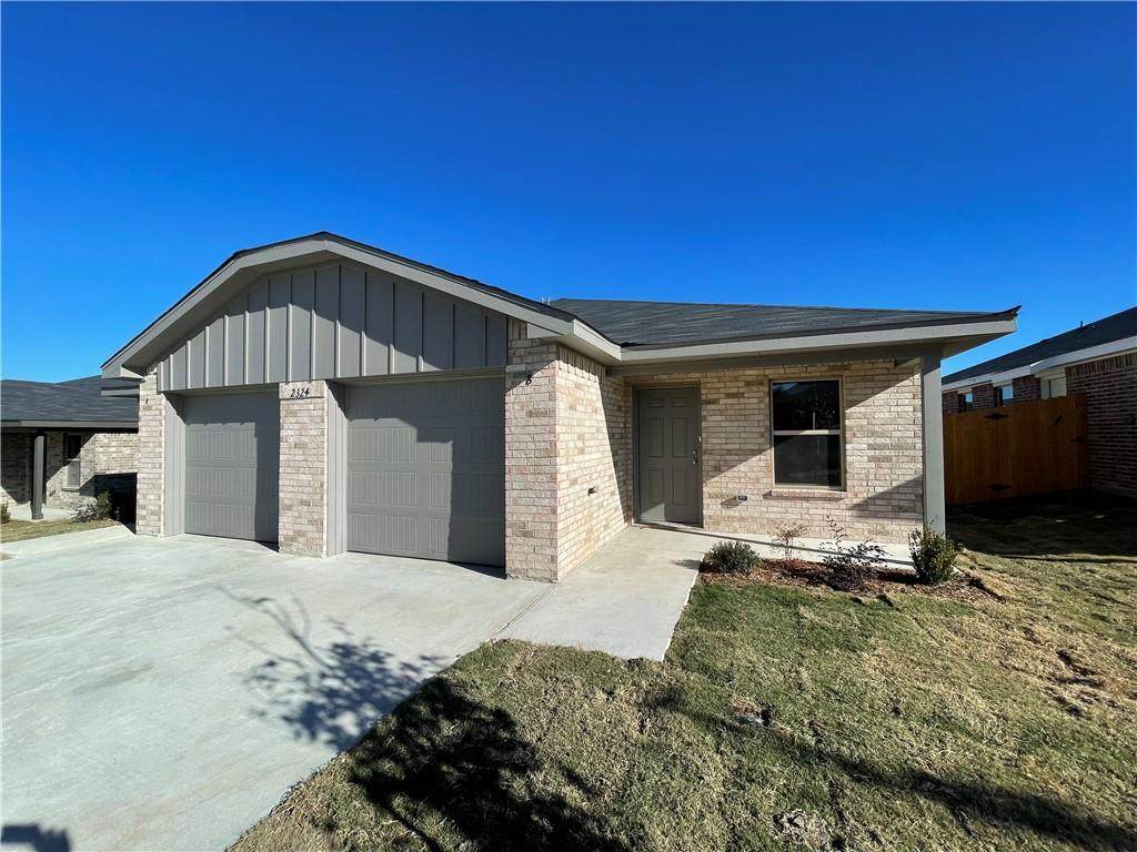 2324 Duntov Dr - Photo 1