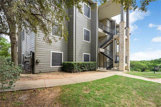 2320 Gracy Farms Ln - Photo 1