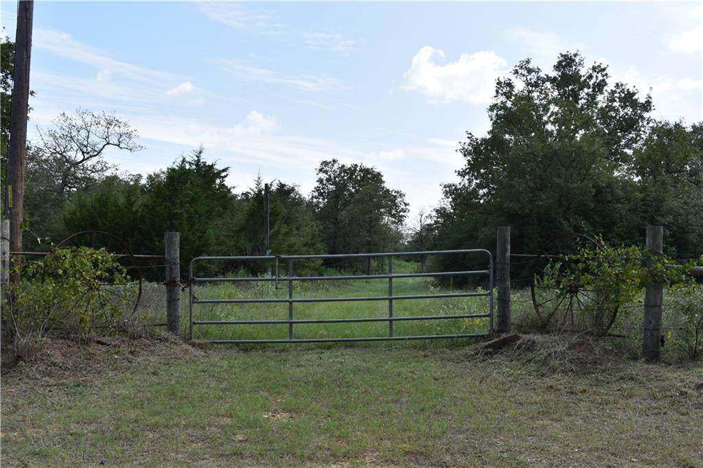 843 County Road 331 - Photo 1