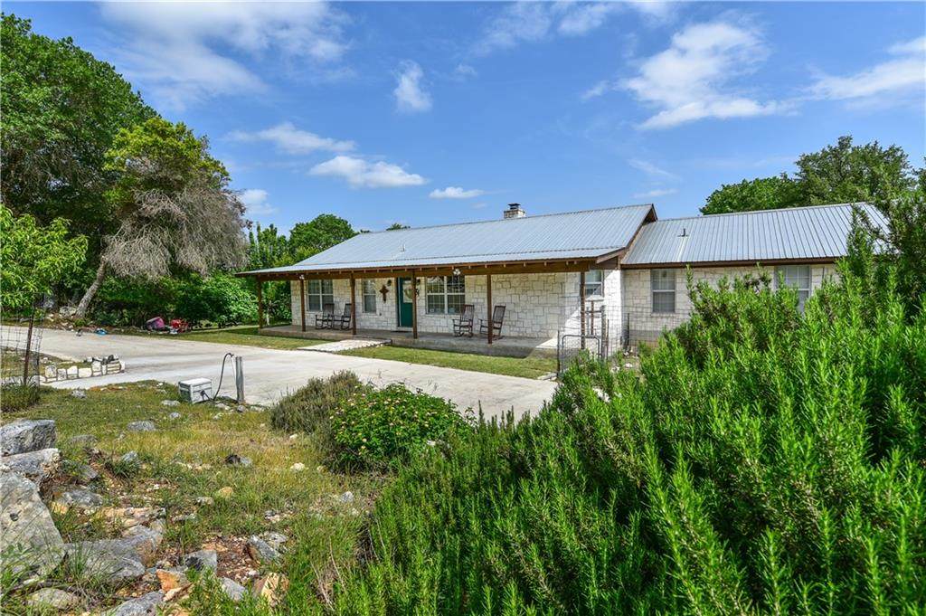 110 Blaschke Rd - Photo 1