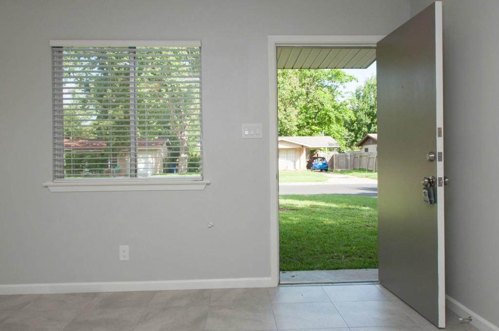 8315 Reeda Ln - Photo 1
