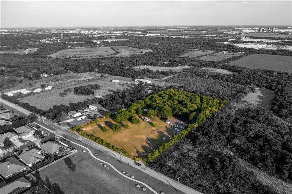 945 Old Black Colony Rd - Photo 1