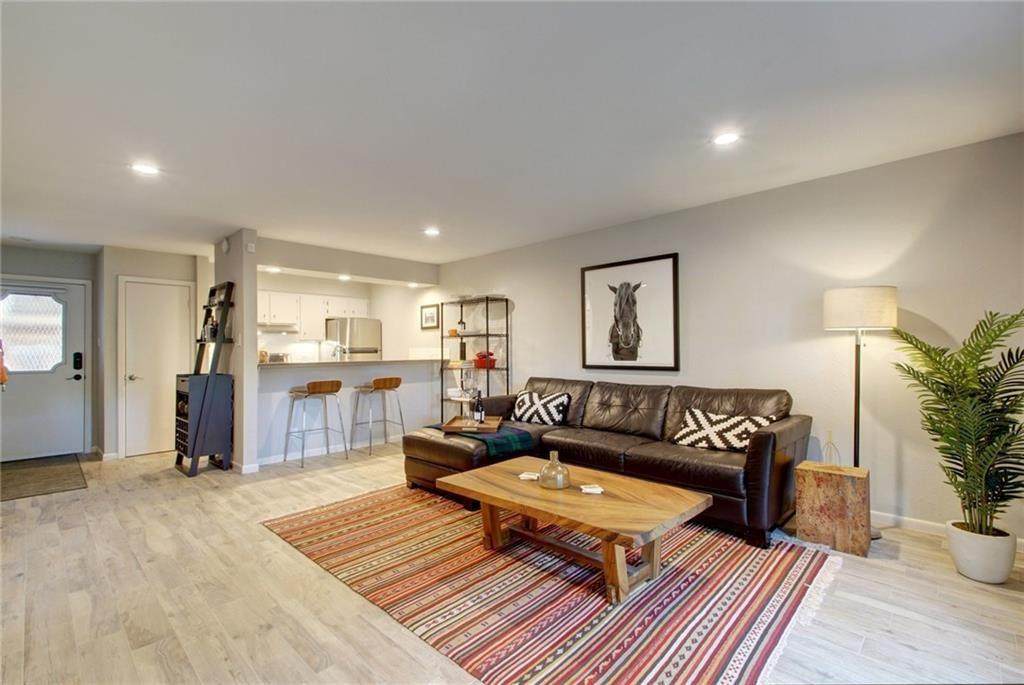 6501 Hill Dr - Photo 1