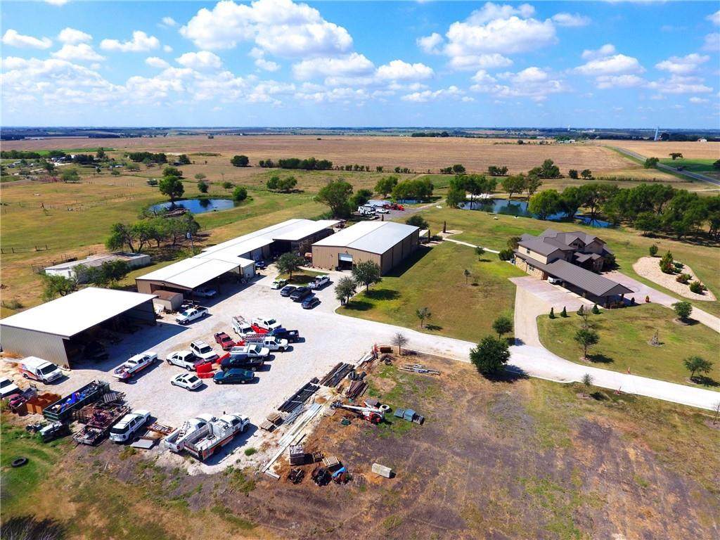 3280 Fm 112 - Photo 1