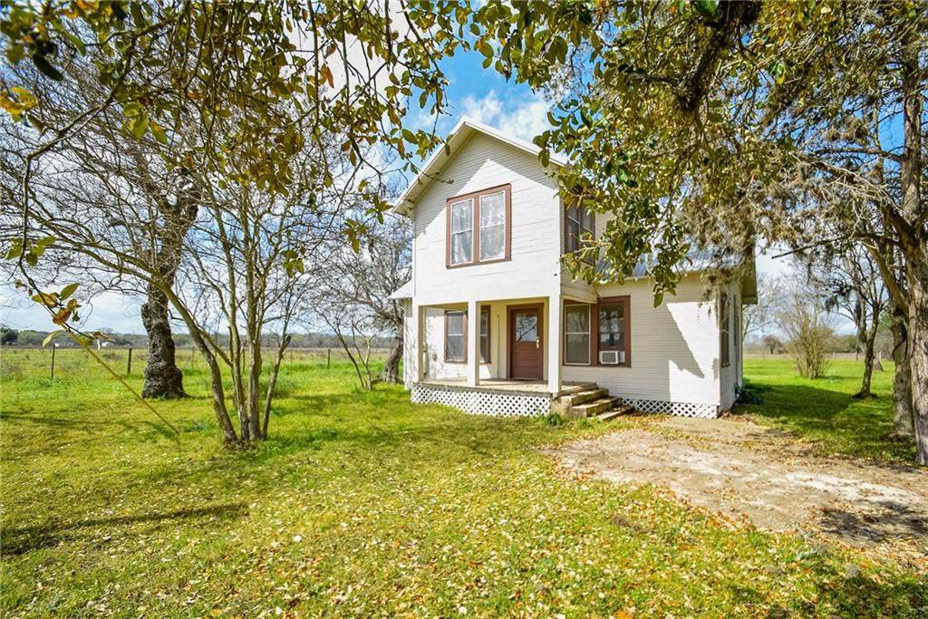 4501 Mullins Prairie Loop - Photo 1
