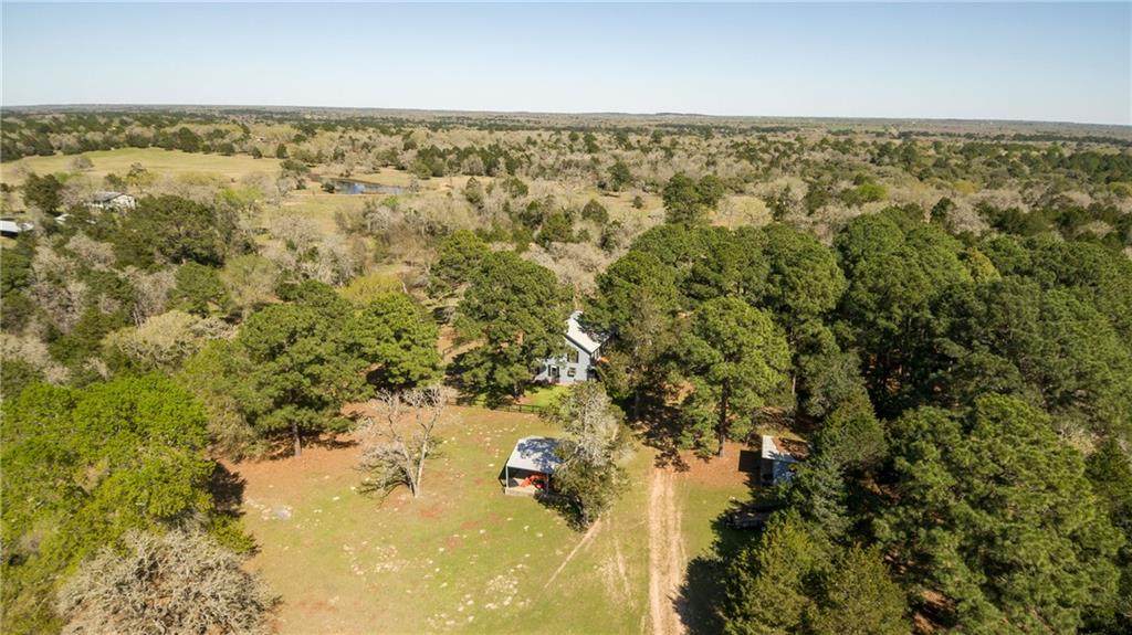 170 Cricket Hollow Ln - Photo 1