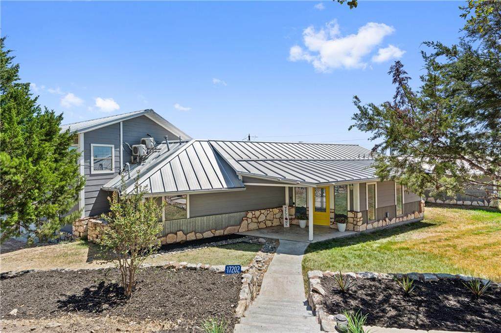 17202 Lake Wood Cir - Photo 1