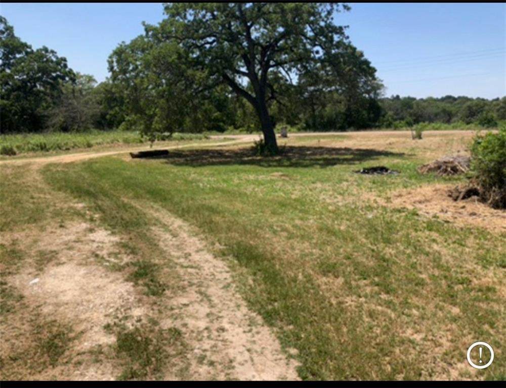 477 Hidden Oaks Dr - Photo 1