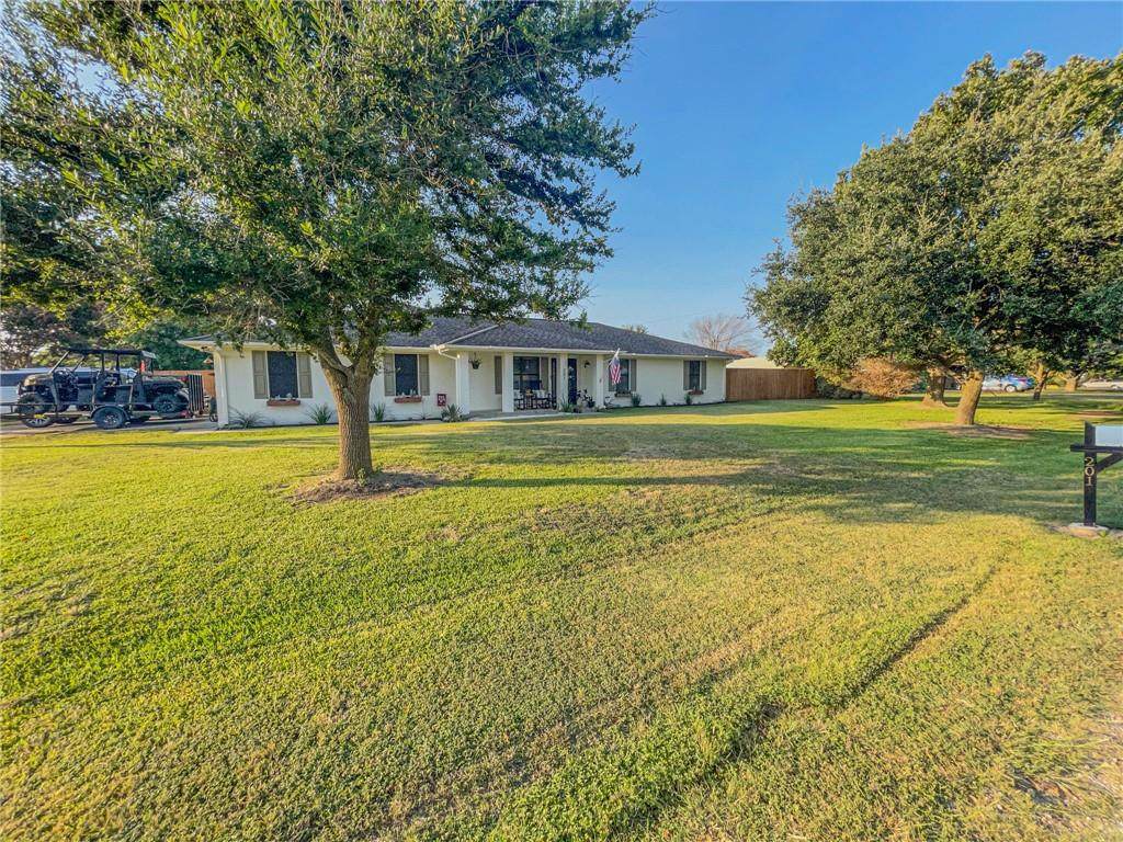 201 Avenue A - Photo 1