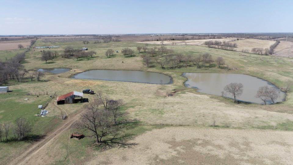 2381 Fm 1445 - Photo 1