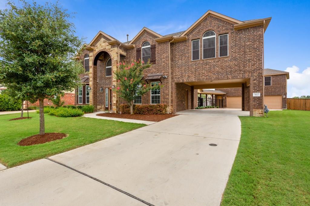 5113 Scenic Lake Dr - Photo 1