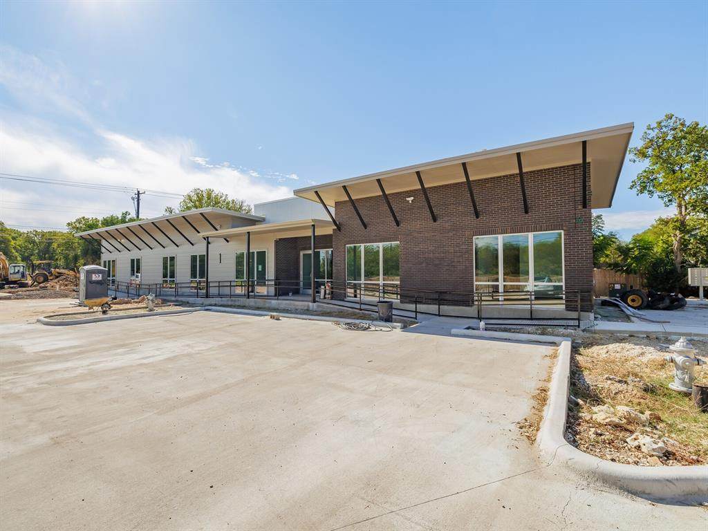 6000 Menchaca Rd - Photo 1