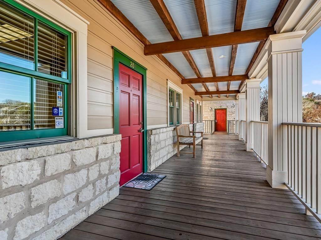 3818 Spicewood Springs Rd - Photo 1