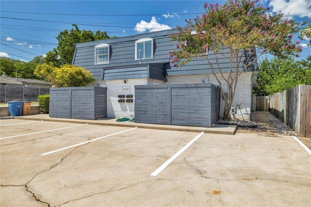2808 Skyway Cir - Photo 1