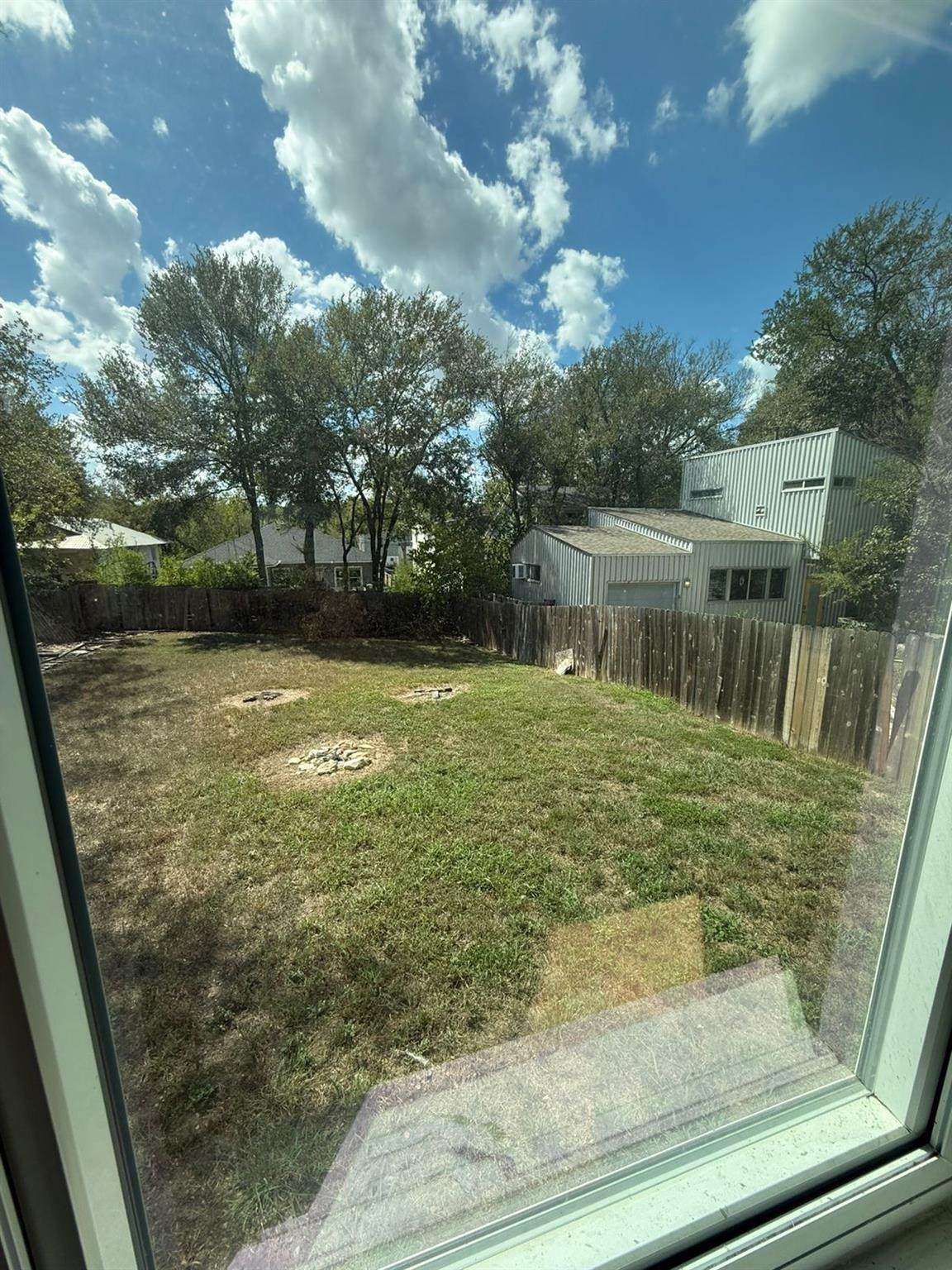 1300 Delano St - Photo 1