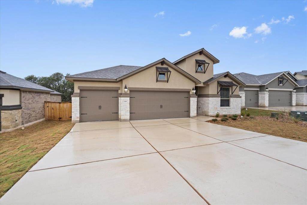 144 Scenic Hills Cir - Photo 1