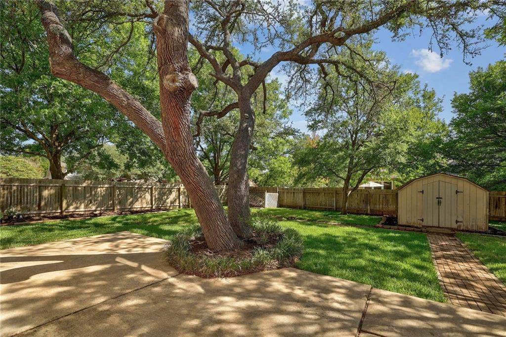 17859 Park Valley Dr - Photo 1