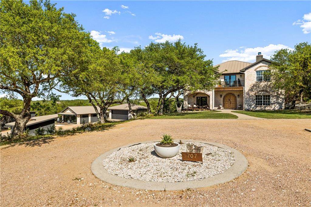 707 Blue Hills Dr - Photo 1