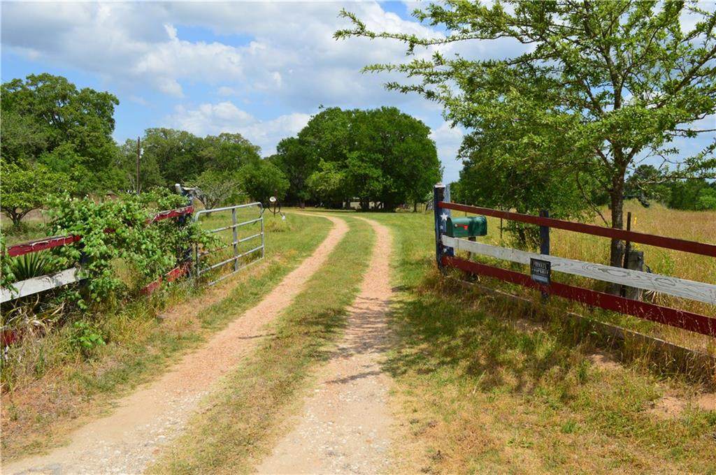 237 Josie Ln - Photo 1