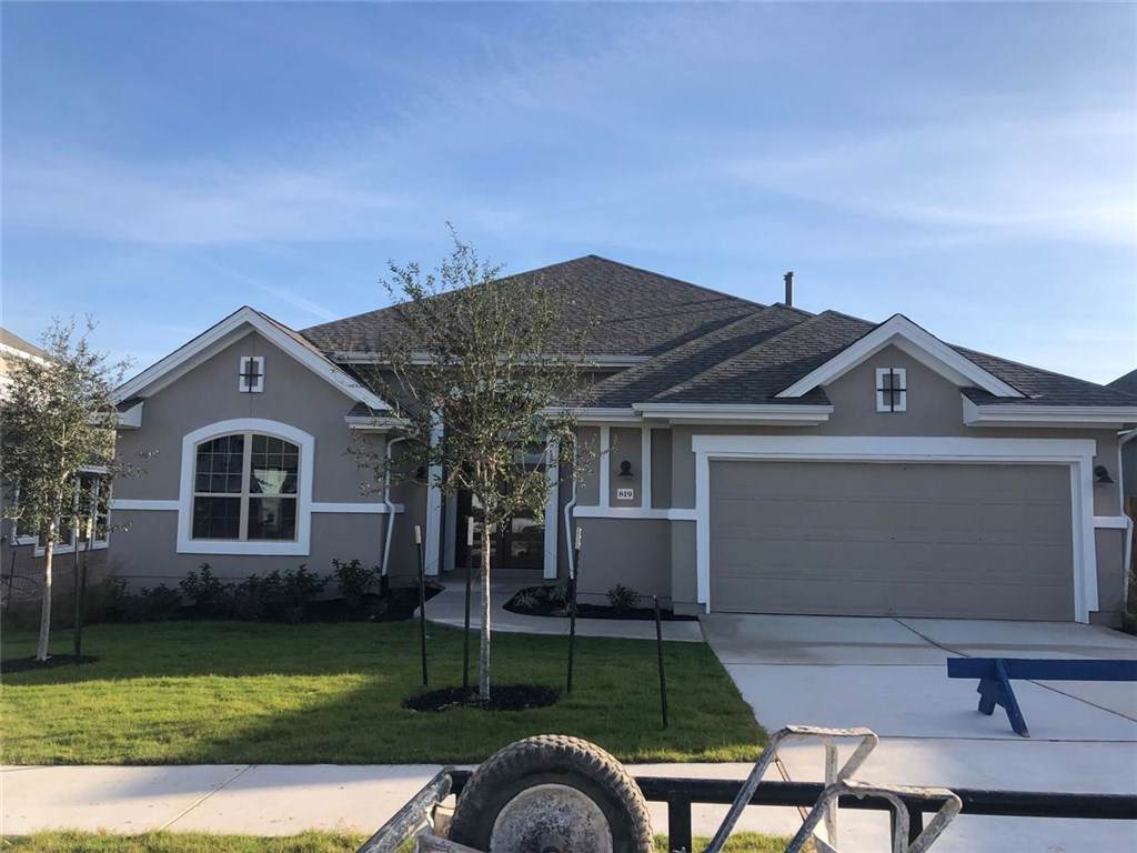 819 Founders Rdg - Photo 1
