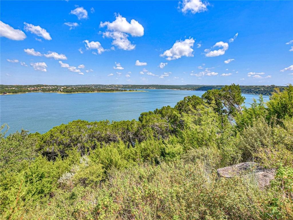 1500 Watercliffe Dr - Photo 1