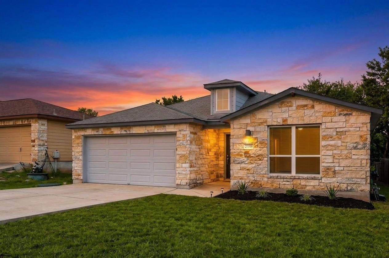21709 Crystal Way - Photo 1