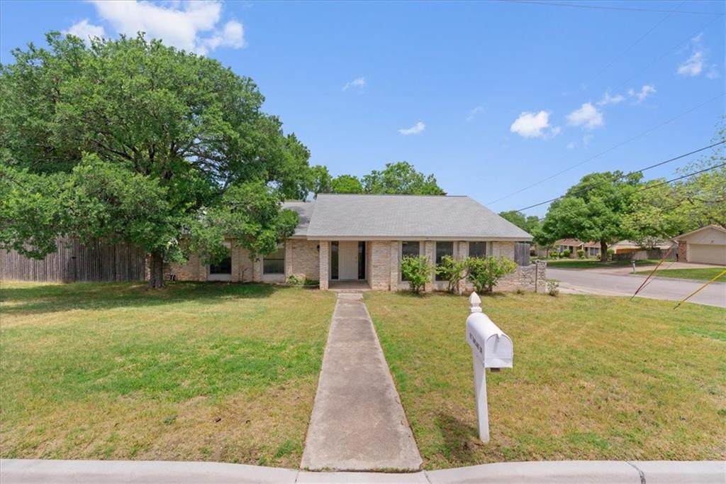 100 Oakland Dr - Photo 1