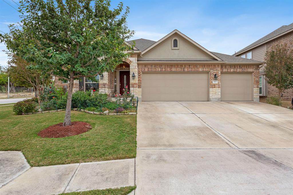 900 Arvada Dr - Photo 1