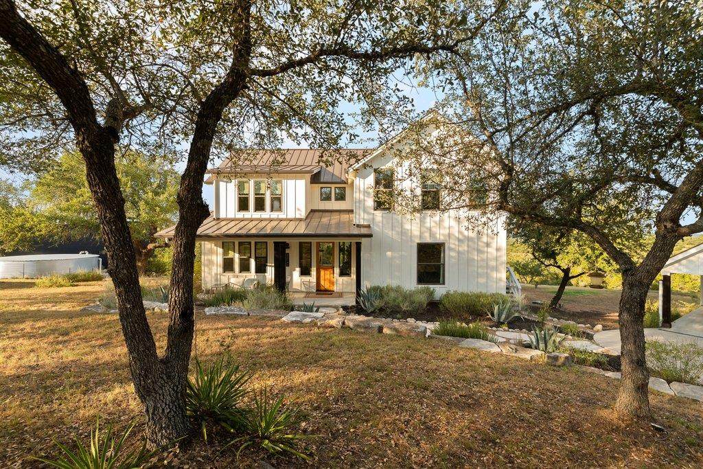 https://bt-photos.global.ssl.fastly.net/austin/orig_boomver_2_2880878-2.jpg