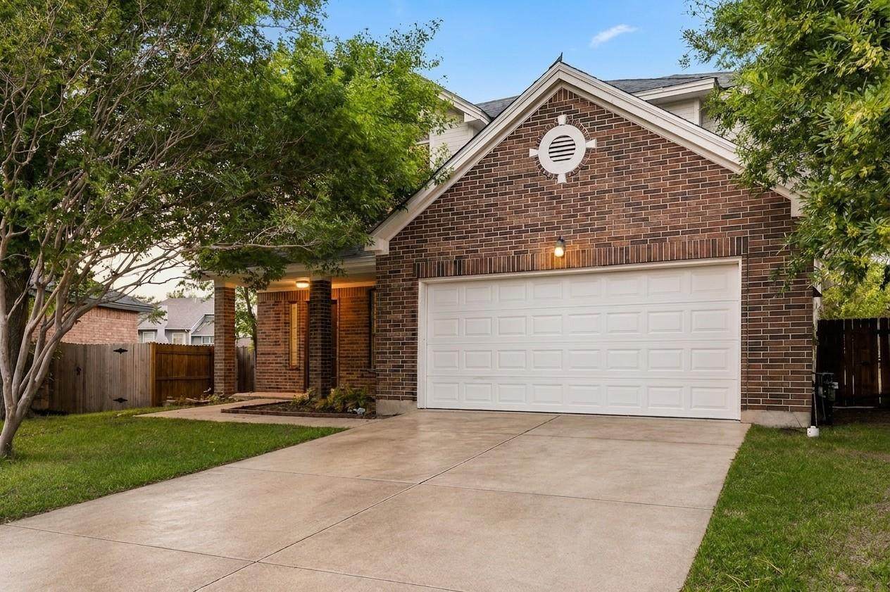 6706 Carisbrooke Ln - Photo 1