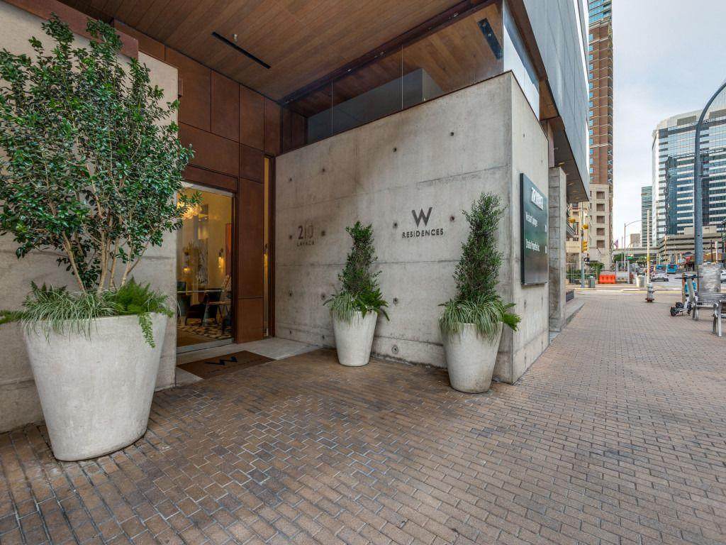 210 Lavaca St - Photo 1