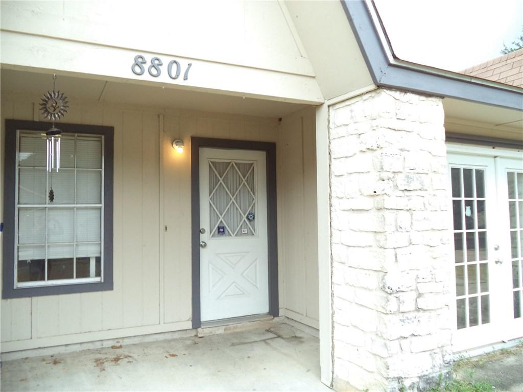 8801 Pineridge - Photo 1