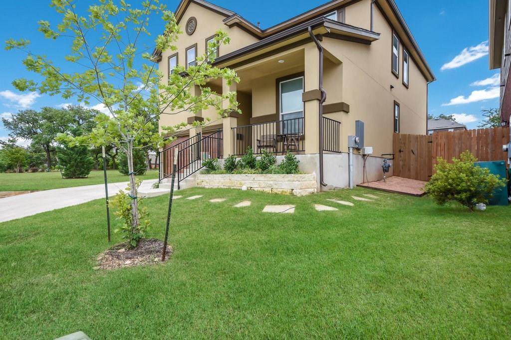 1086 Bowline Dr - Photo 1