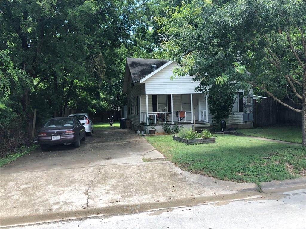 607 Kawnee Dr - Photo 1