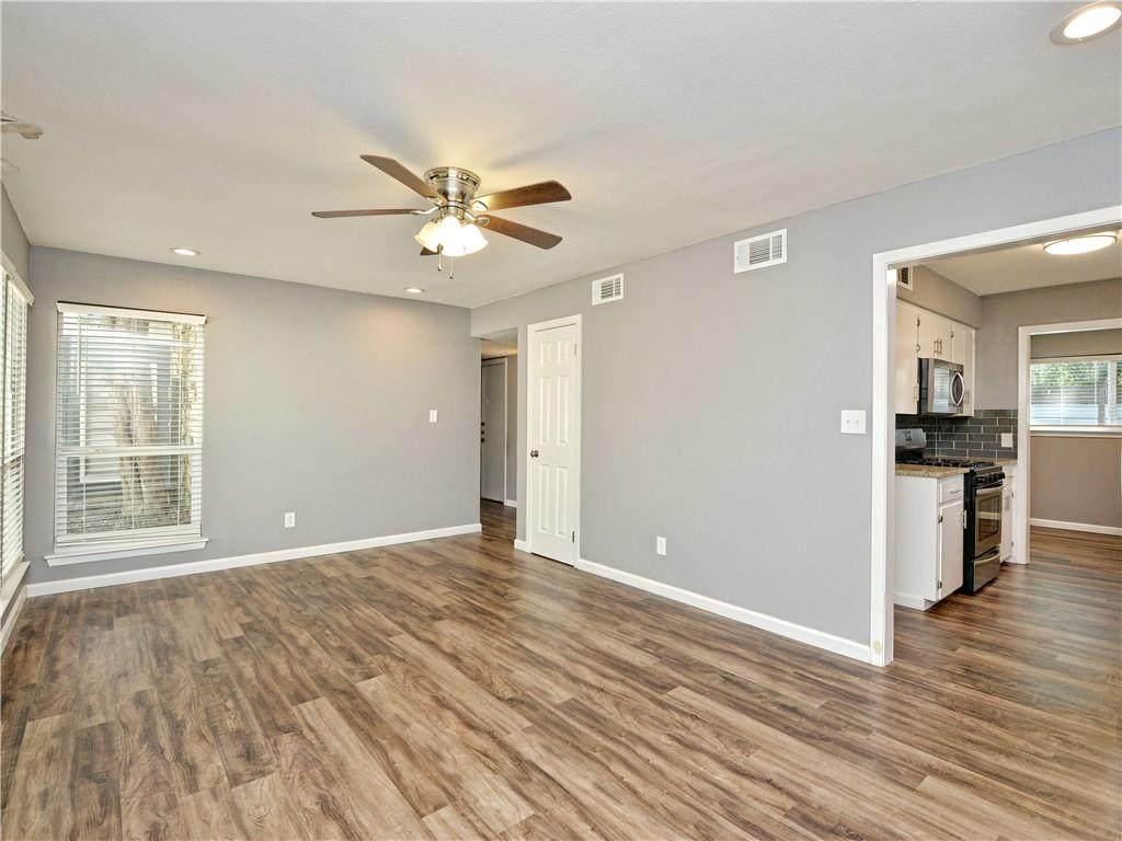 6804 Lexington Rd - Photo 1