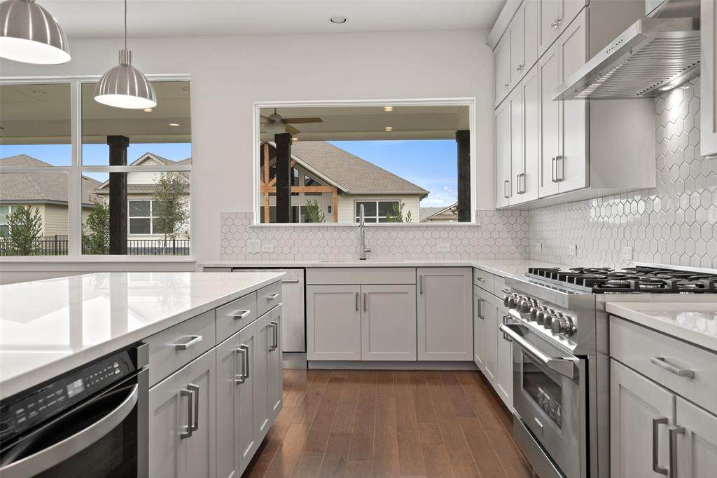 333 Charli Cir - Photo 1
