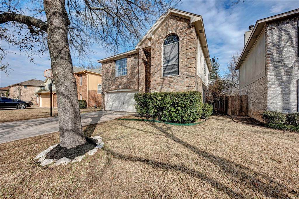 1813 White Oak Loop - Photo 1