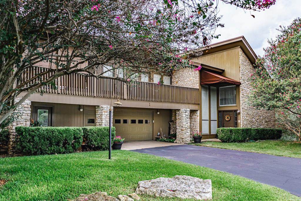 1 Stoney Creek Cv - Photo 1