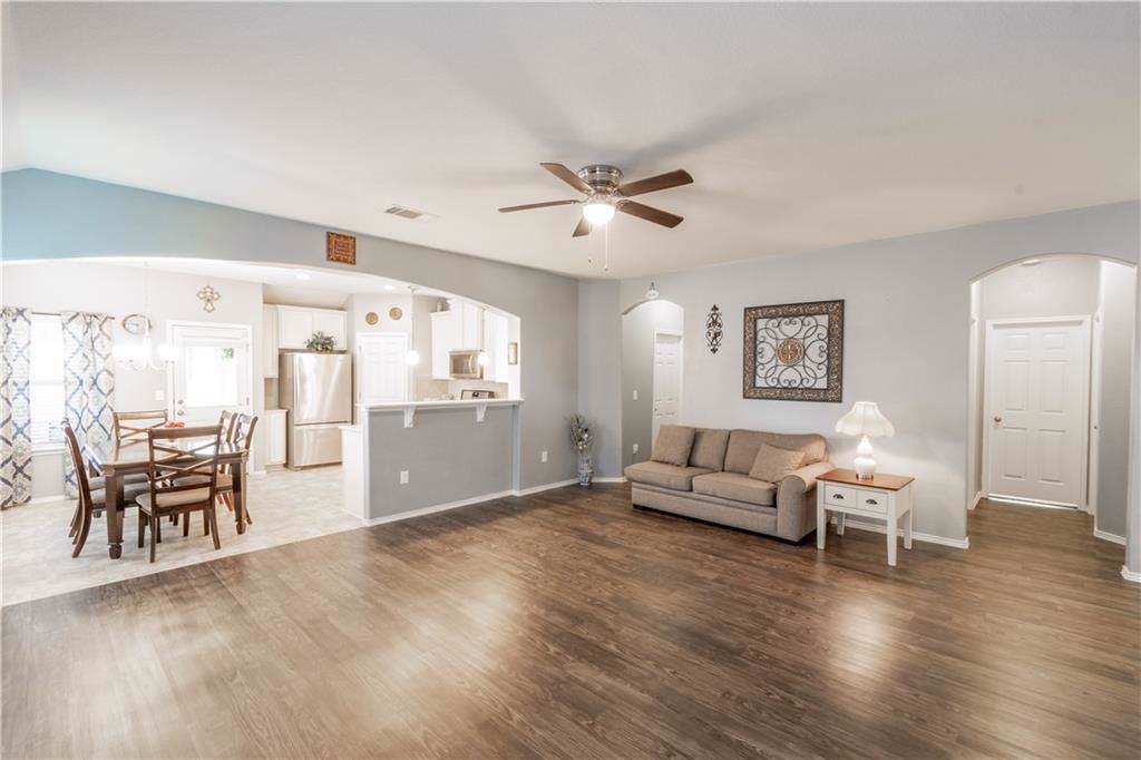 278 Noddy Rd - Photo 1
