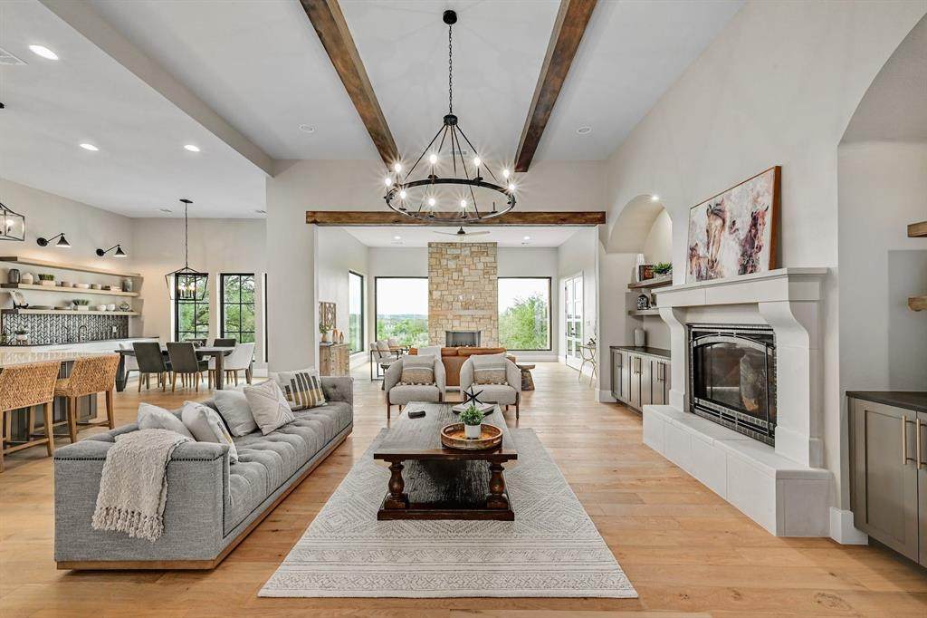 122 Oak Meadow Trl - Photo 1