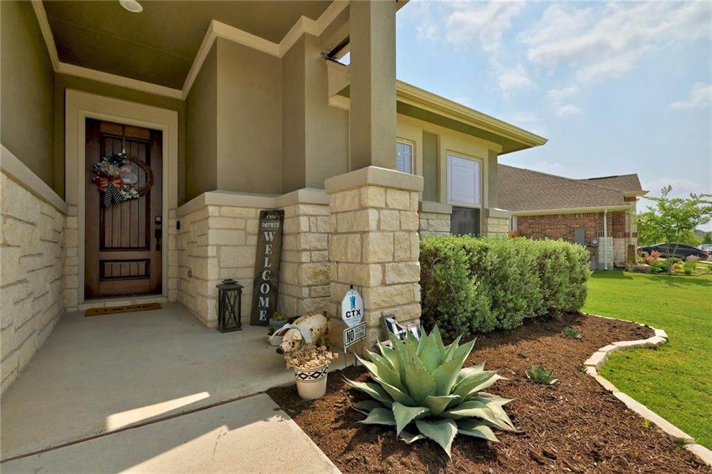 607 Hereford Loop - Photo 1